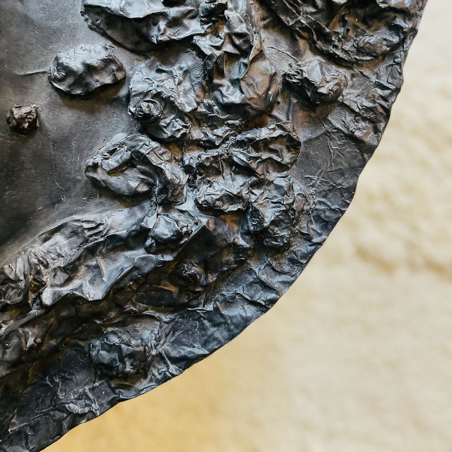 Angelika Markul, Tchouri, coffee table (detail)