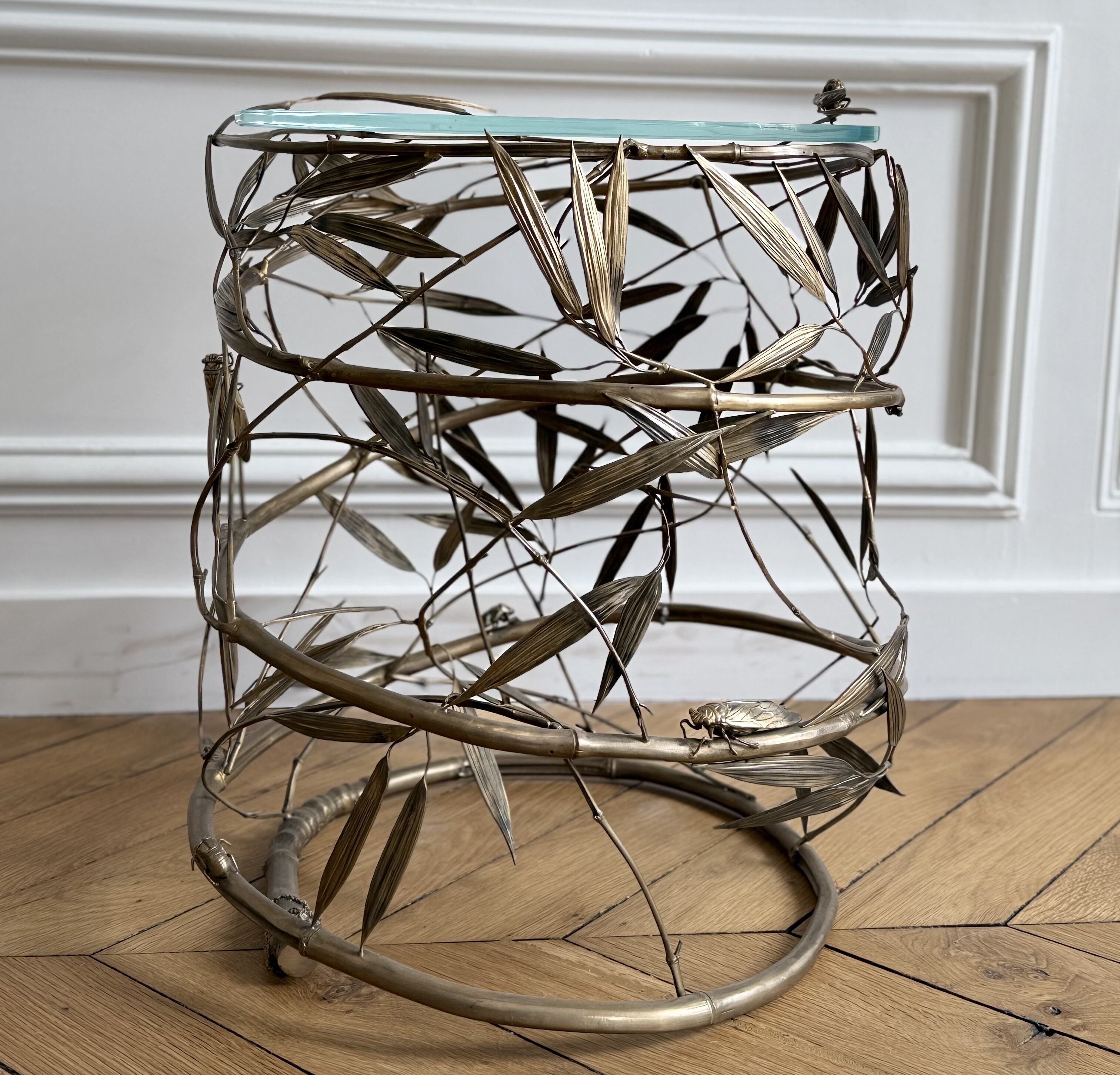 Xiao Fan Ru, La Voie d'Or, a side table of golden branches